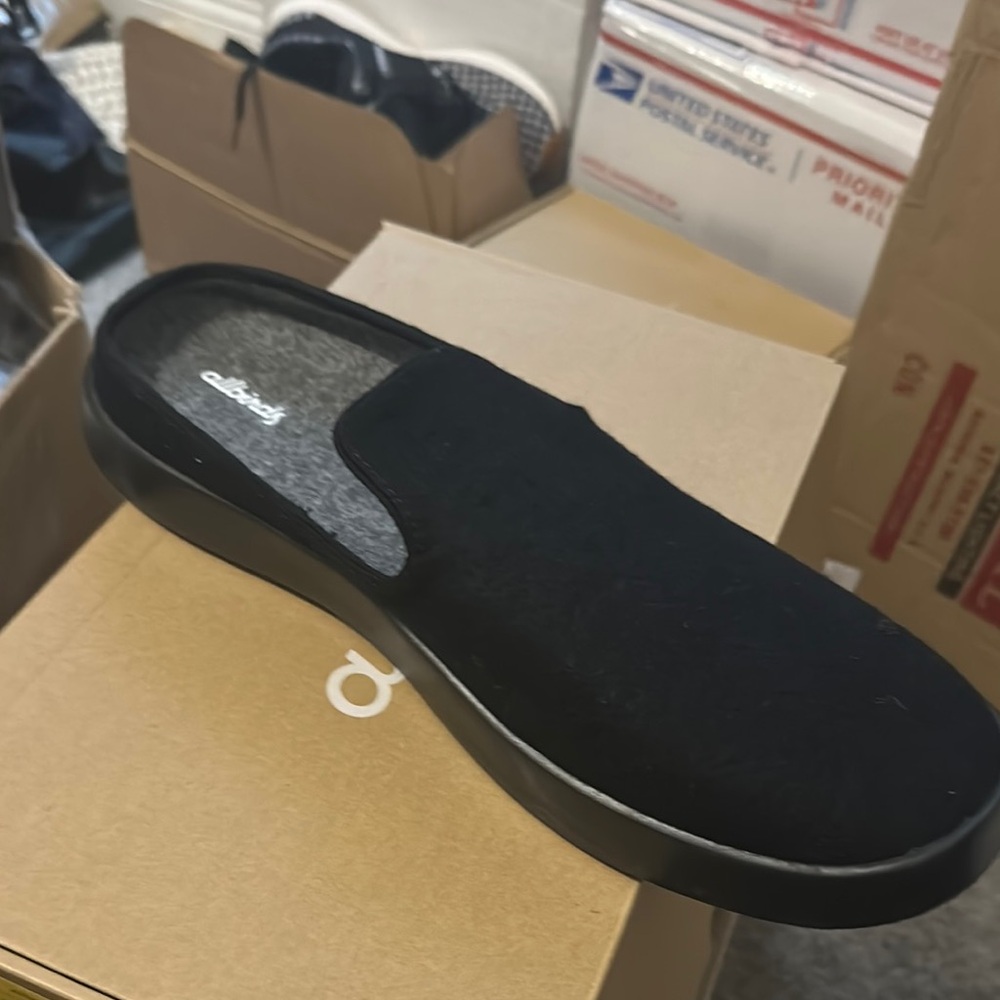 On Running Black Men's Slip-On Running Shoes